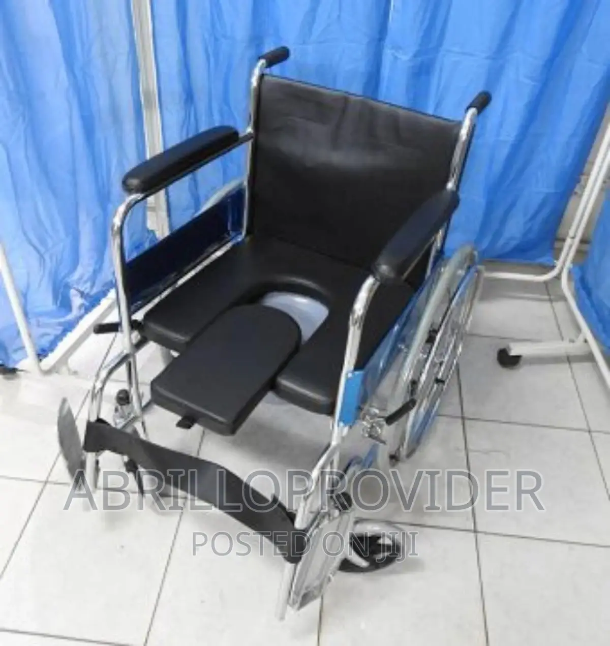 Eldery Commode Wheelchair/Popo Wheelchair/Toilet Wheelchair