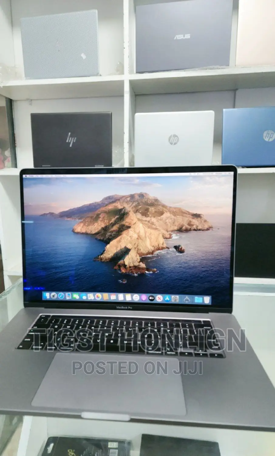 New Laptop Apple MacBook Pro 2017 16GB Intel Core I7 SSD 512GB