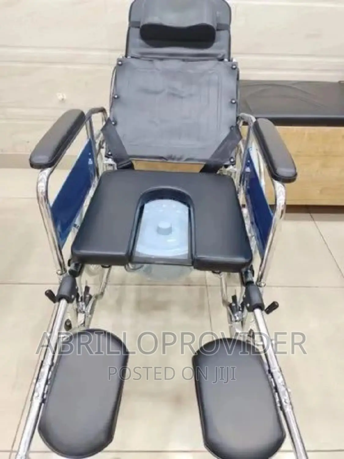 Wheelchair Commode Reclining Type/Commode Wheelchair