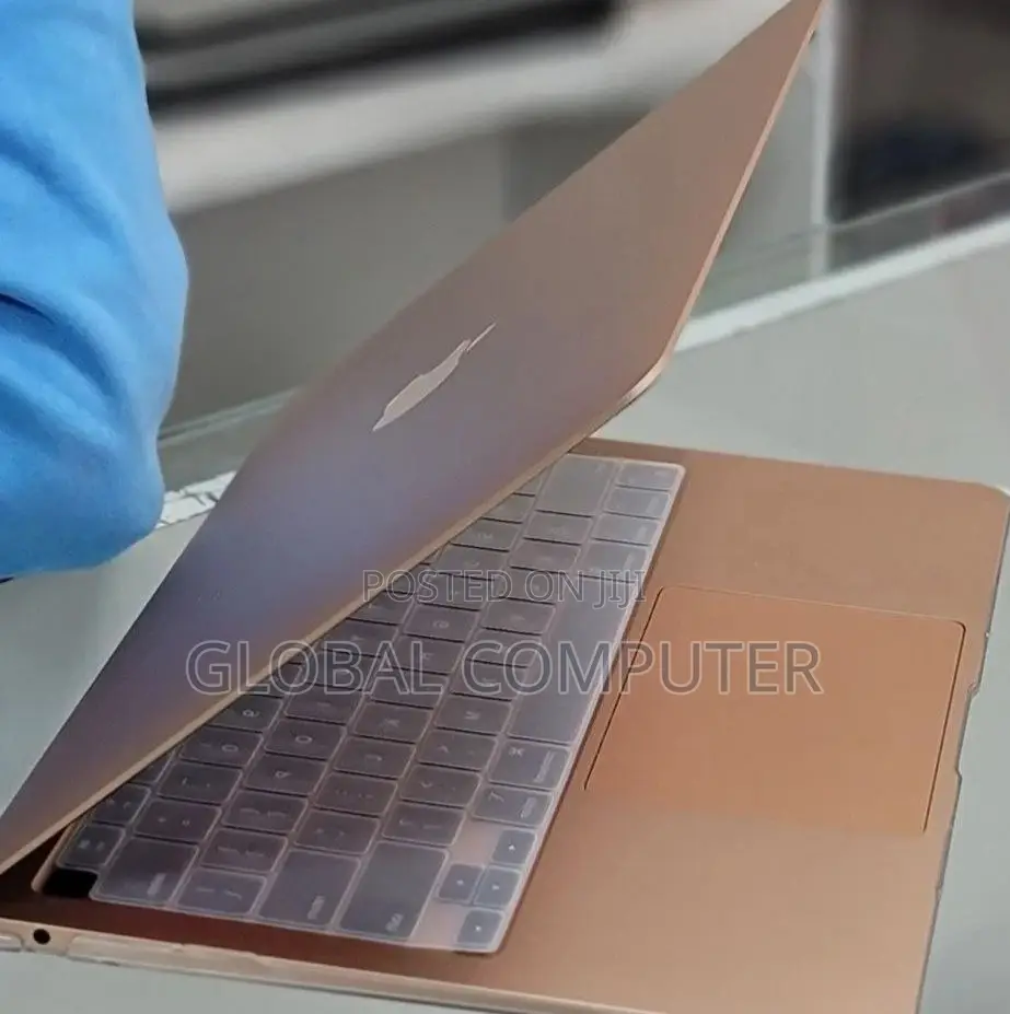 New Laptop Apple MacBook Air 2020 M1 8GB Apple M1 SSD 256GB