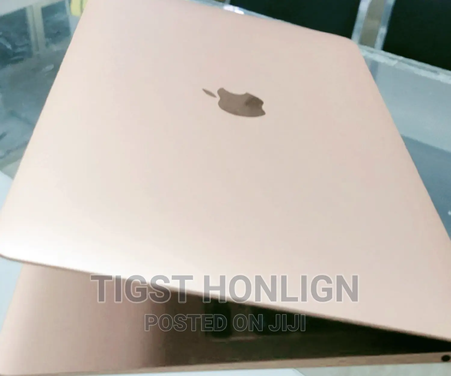 New Laptop Apple MacBook Air 8GB Apple M1 SSD 256GB