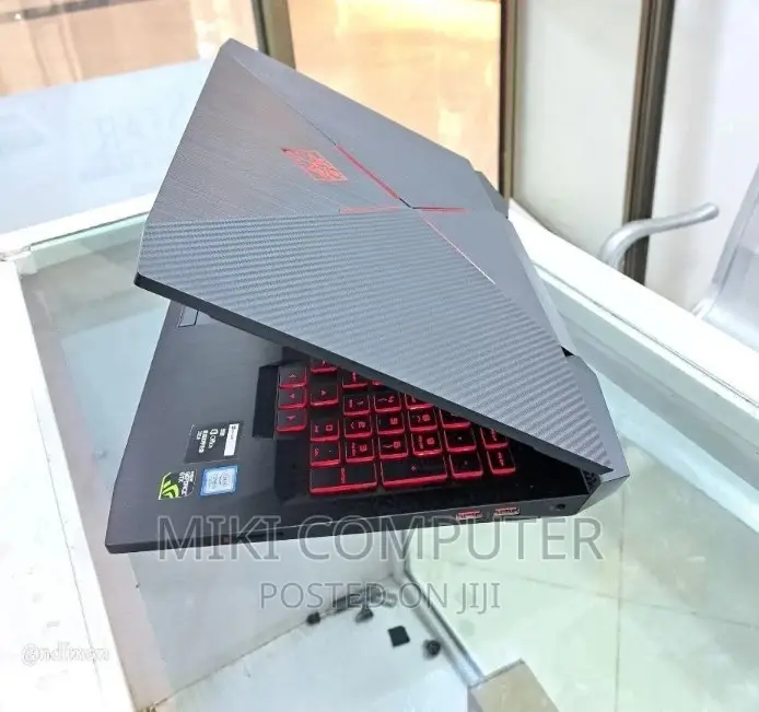 New Laptop HP Omen 15 8GB Intel Core I5 SSD 1T