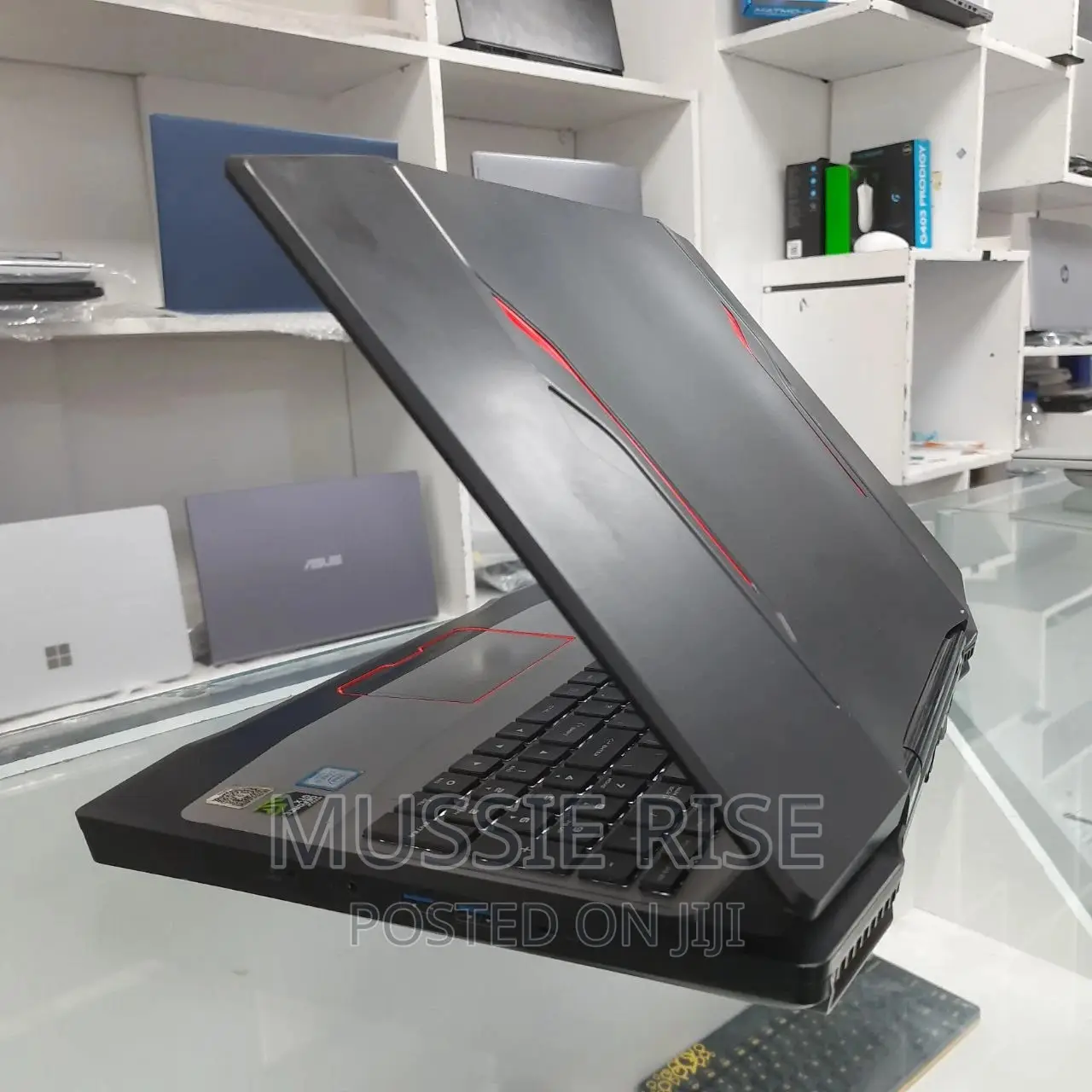 Laptop 8GB Intel Core I5 SSD 256GB