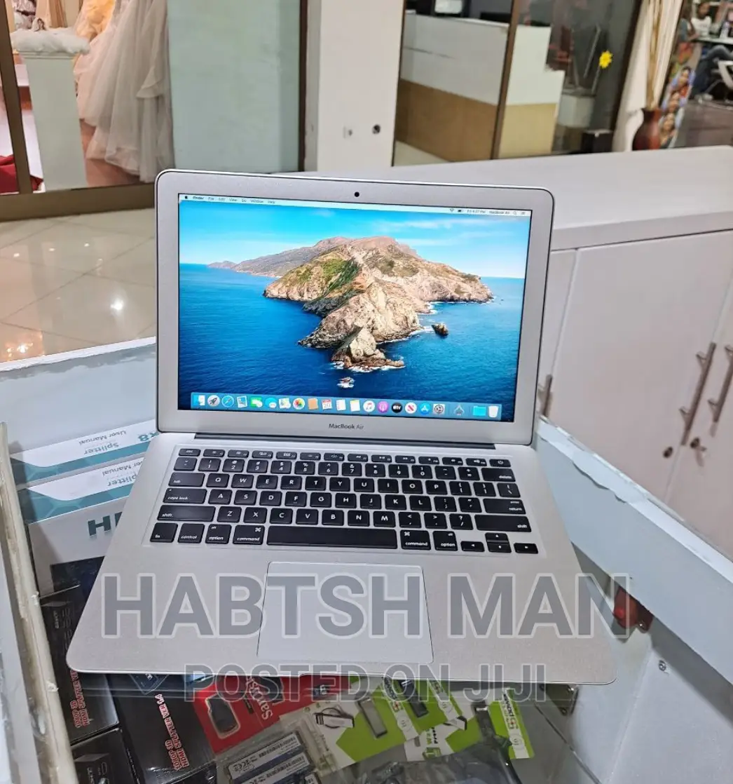 New Laptop Apple MacBook Air 2015 4GB Intel Core I5 SSD 128GB