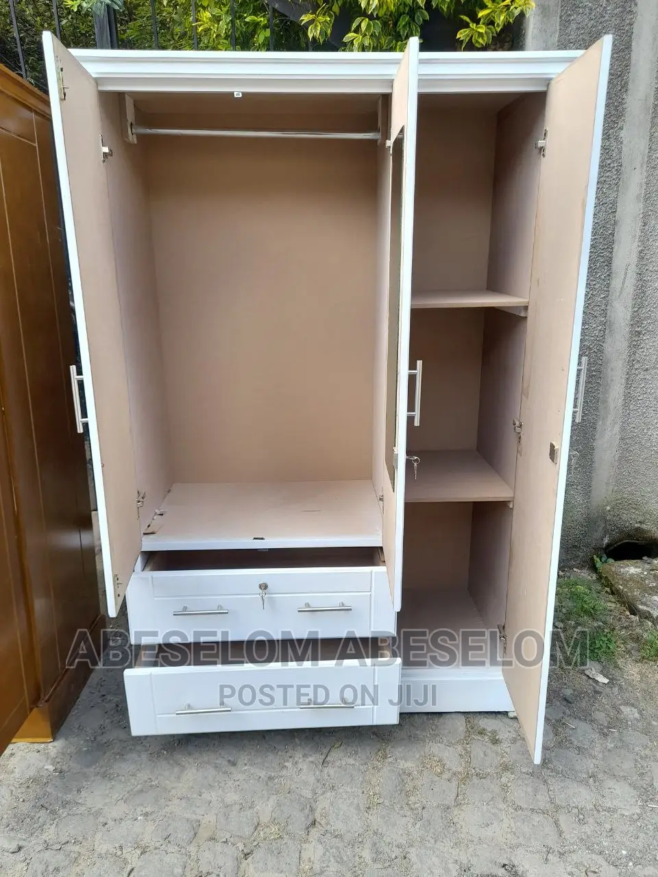 1,20 Cm ቁምሳጥን