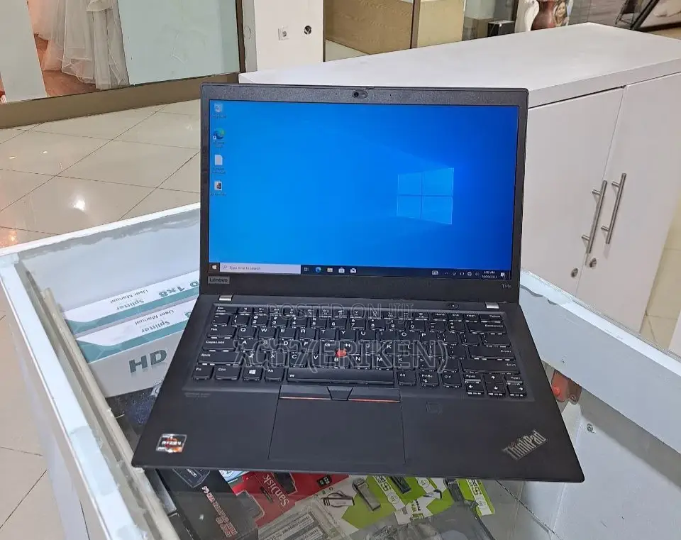 New Laptop Lenovo Thinkpad T14s Gen 2 32GB AMD Ryzen 7 SSD 512GB