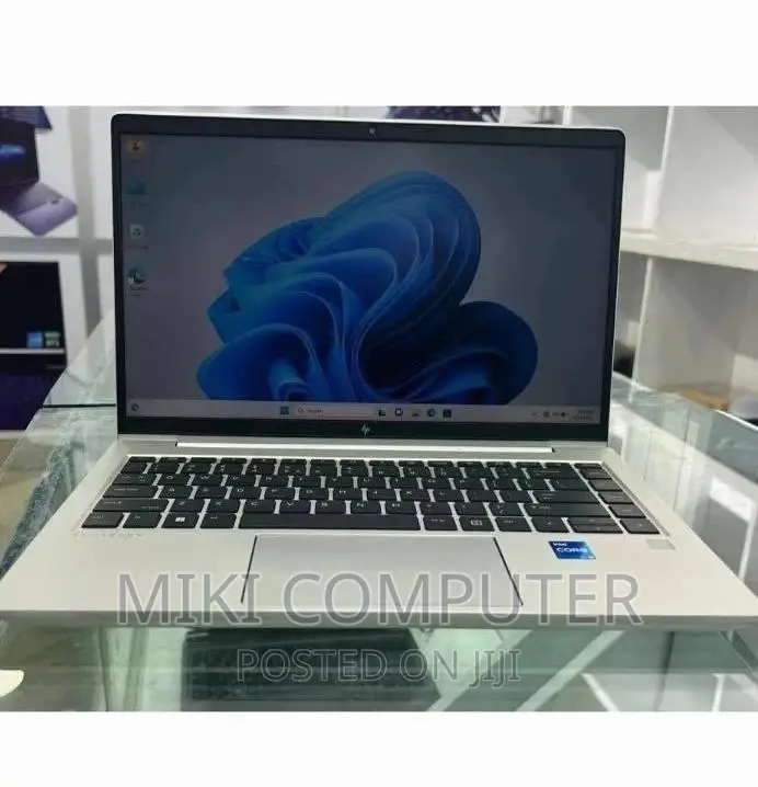 New Laptop HP EliteBook 840 16GB Intel Core i5 SSD 512GB