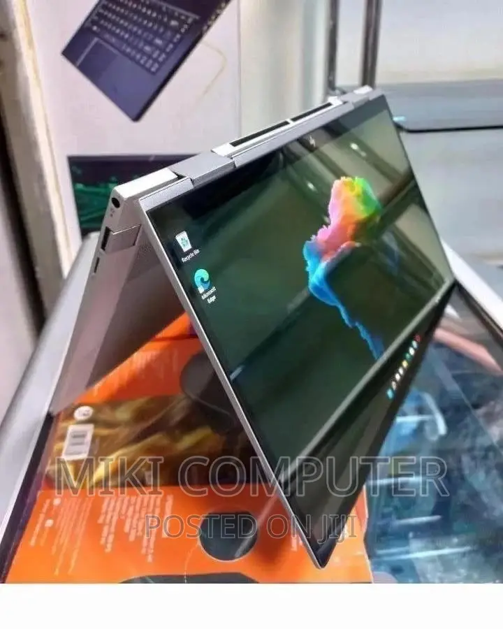 New Laptop HP Envy X360 8GB Intel Core i7 SSD 512GB