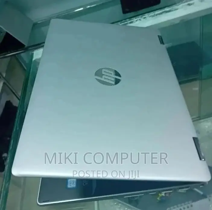 New Laptop HP Pavilion 15 8GB Intel Core i5 SSD 256GB