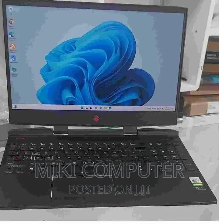 New Laptop HP Omen 15 8GB Intel Core i7 SSD 512GB