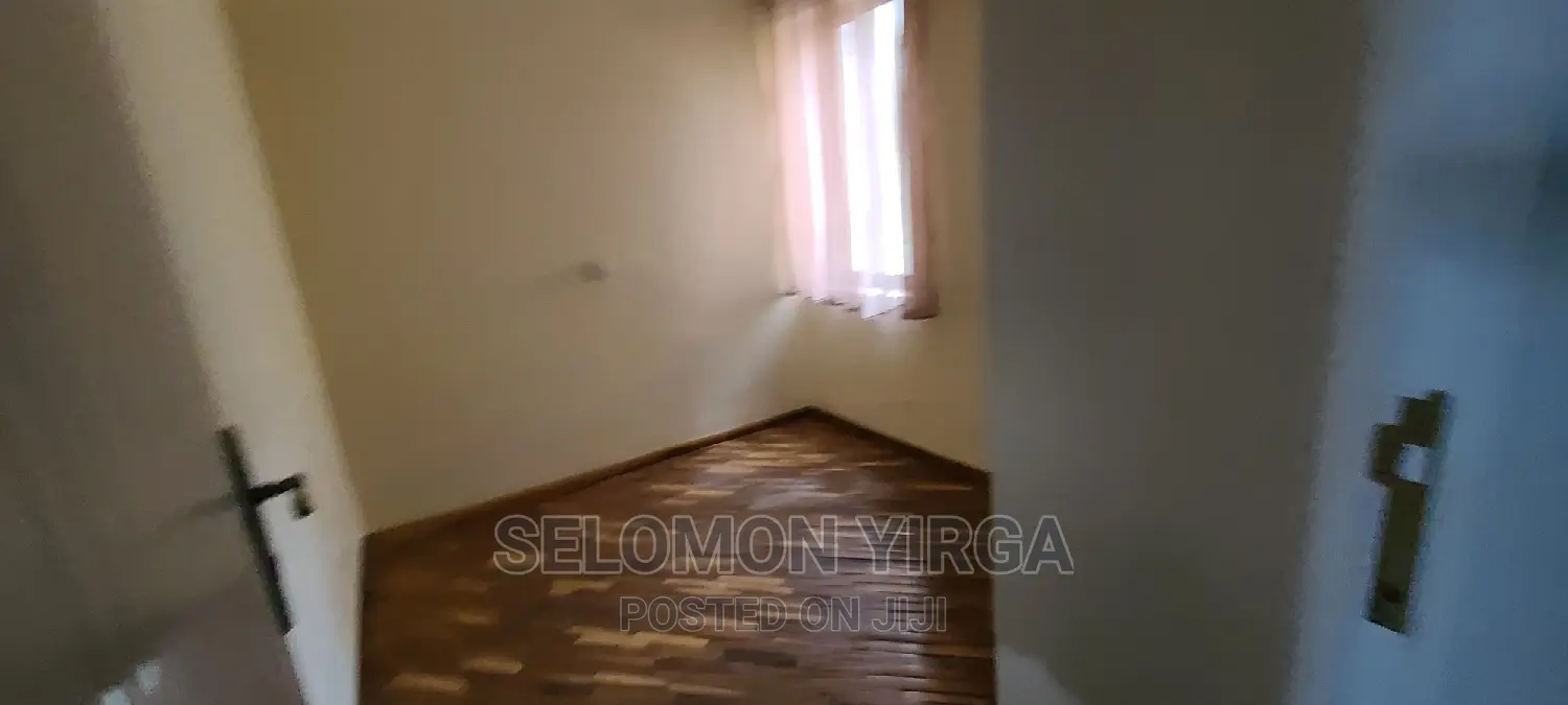 3bdrm Apartment in አድስ አበባ, Bole for sale