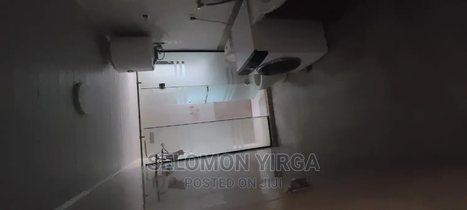 3bdrm Apartment in አድስ አበባ, Bole for sale