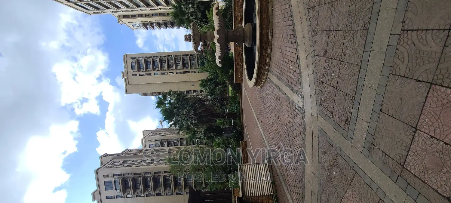 3bdrm Apartment in አድስ አበባ, Bole for sale