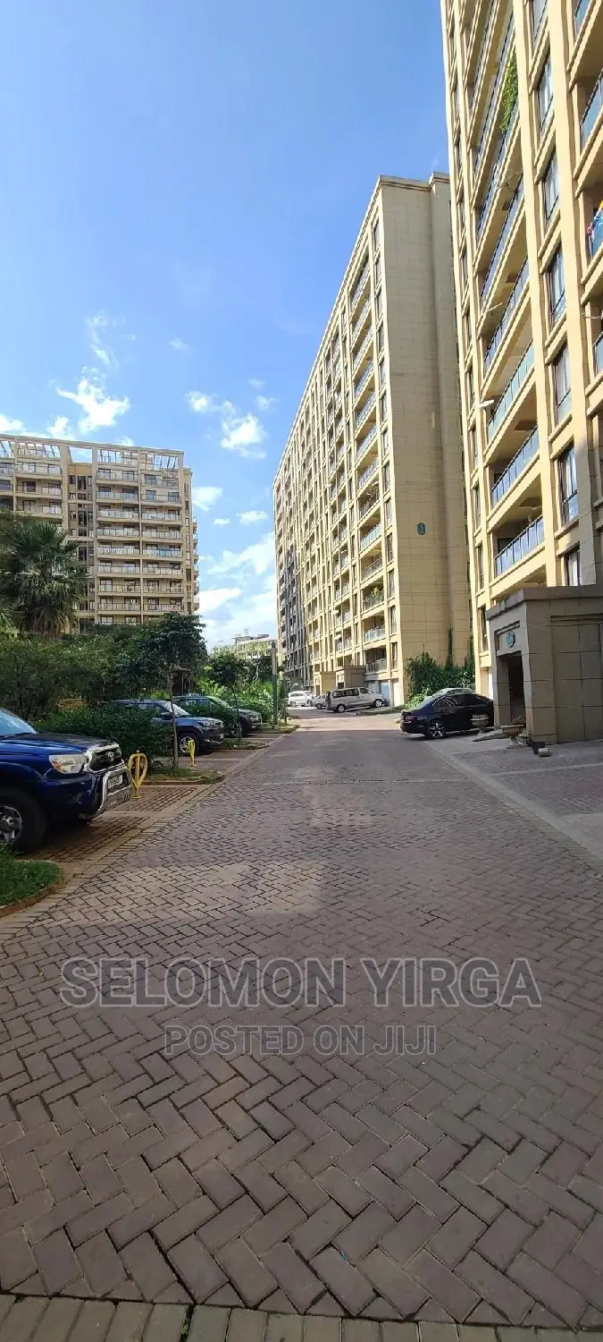 3bdrm Apartment in አድስ አበባ, Bole for sale