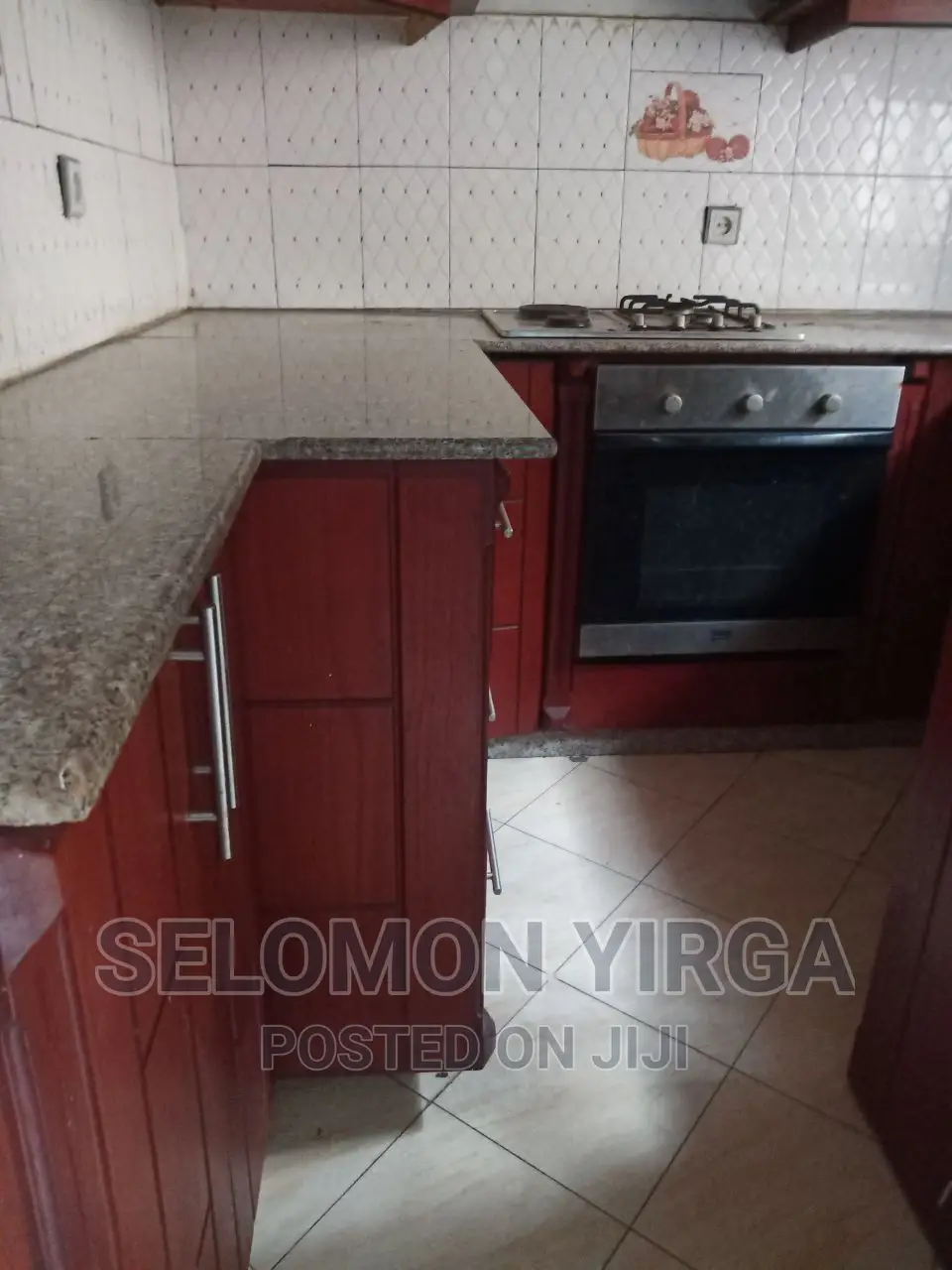 Furnished 2bdrm Villa in አድስ አበባ, Bole for rent