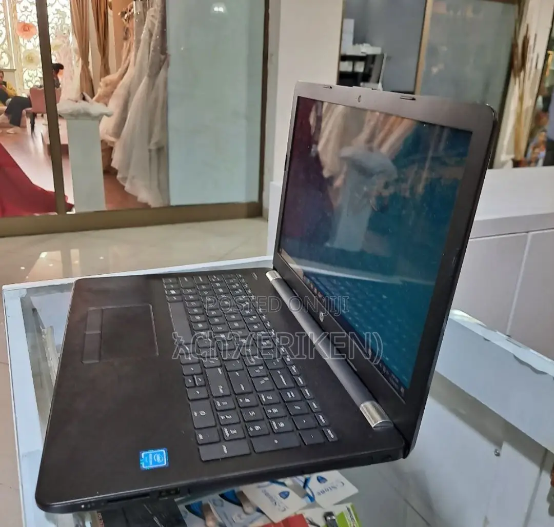 New Laptop HP 15 4GB Intel Pentium HDD 750GB