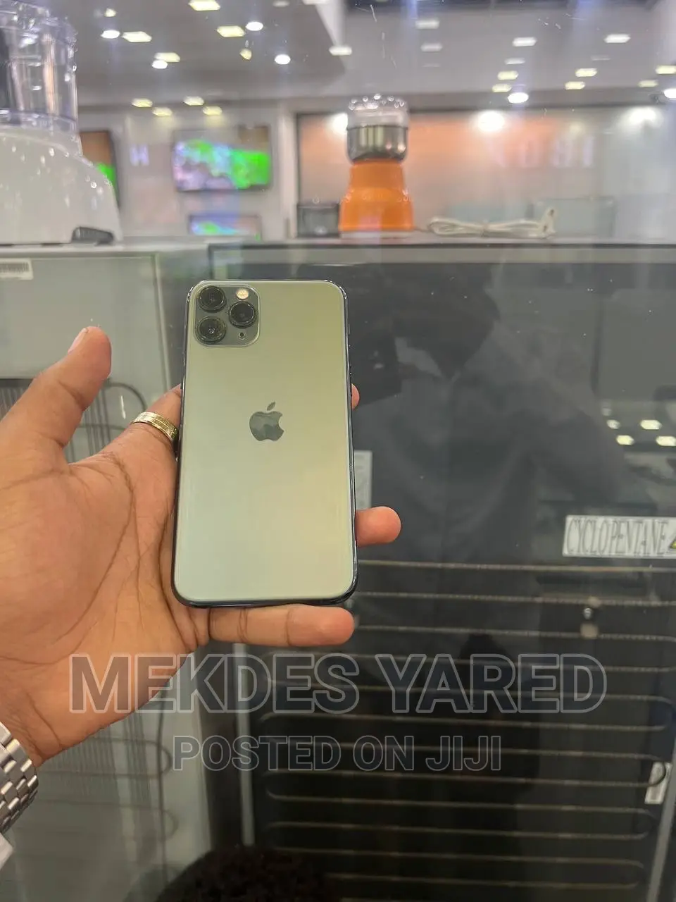 Apple iPhone 11 Pro 64 GB Gray