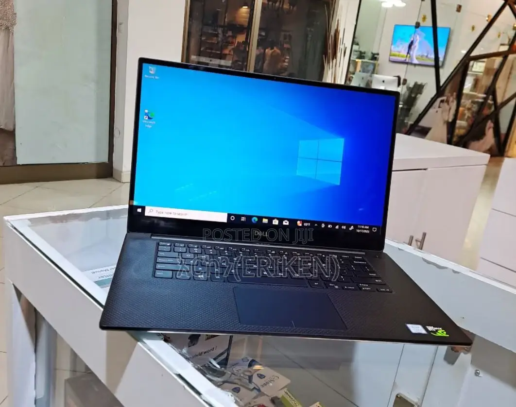 New Laptop Dell Precision 5530 16GB Intel Core I7 SSD 512GB