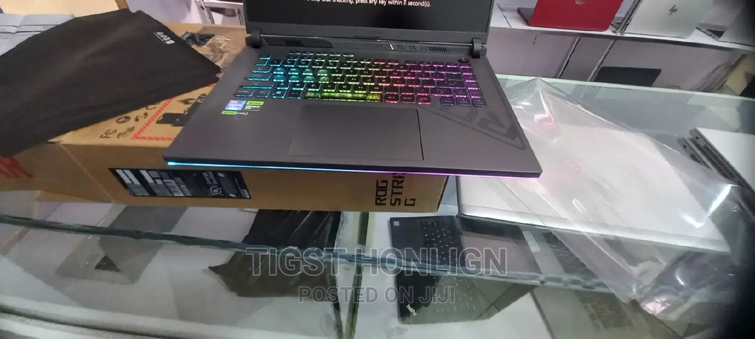 New Laptop Asus ROG Strix G15 16GB Intel Core I7 SSD 512GB