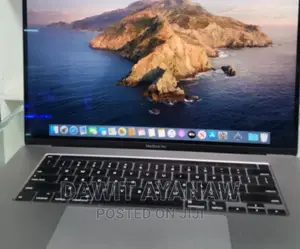 New Laptop Apple MacBook Pro 2017 16GB Intel Core I7 SSD 512GB