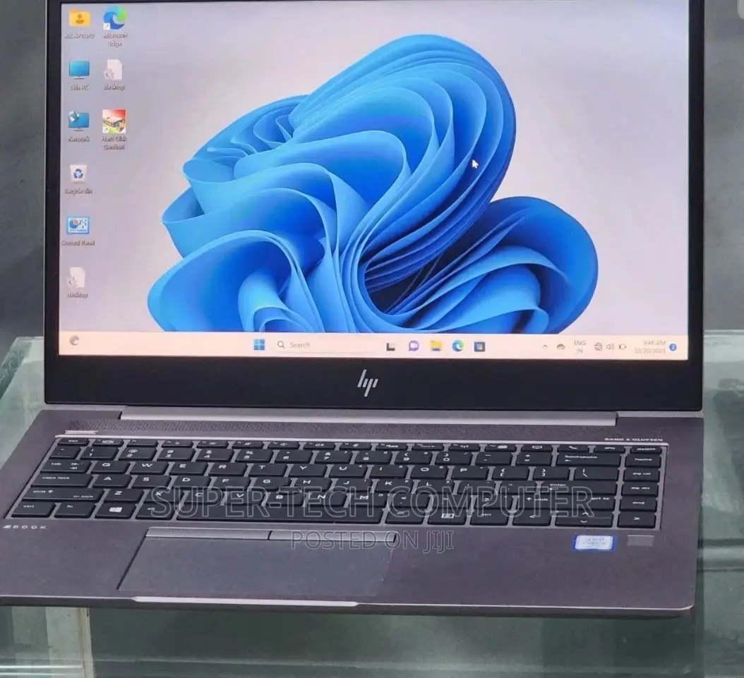 New Laptop HP ZBook 15 8GB Intel Core I5 SSD 256GB