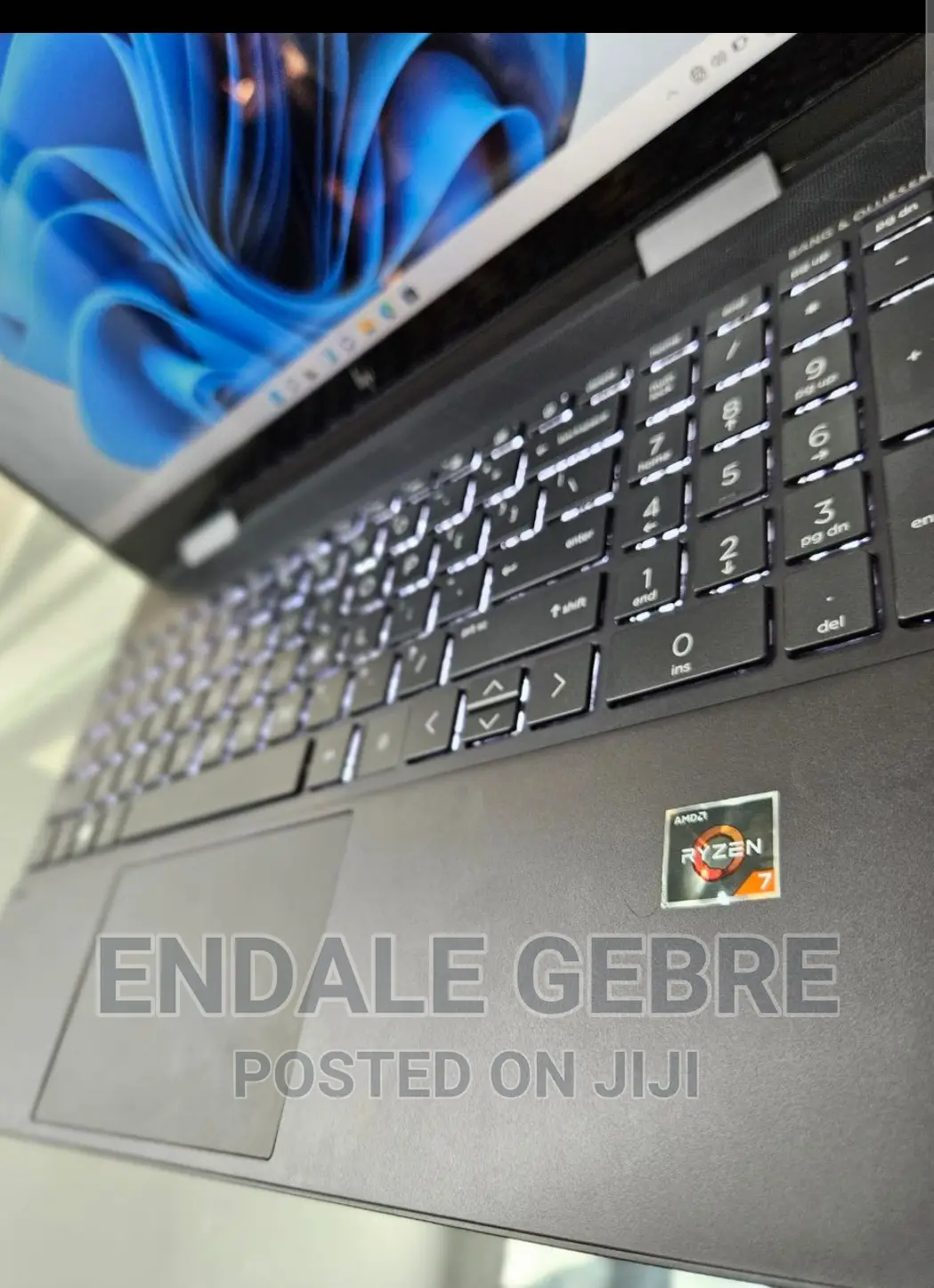 New Laptop HP Envy X360 16GB AMD Ryzen 7 SSD 512GB