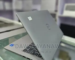 New Laptop Dell 16GB Intel Core I7 SSD 512GB