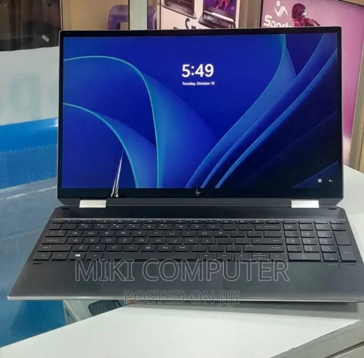 New Laptop HP Spectre X360 16GB Intel Core I7 SSD 512GB