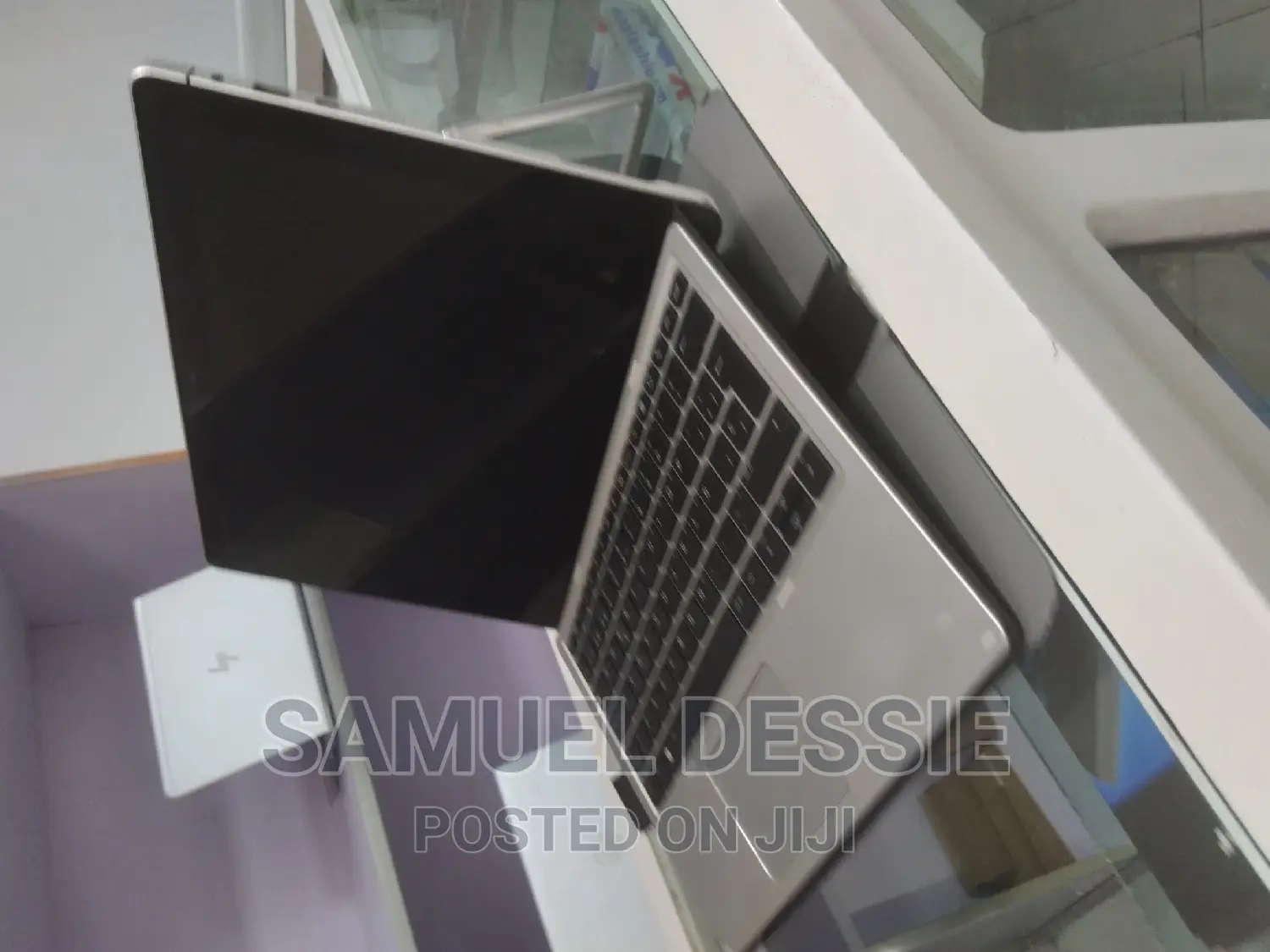 New Laptop HP X2 8GB Intel Core I5 SSD 512GB