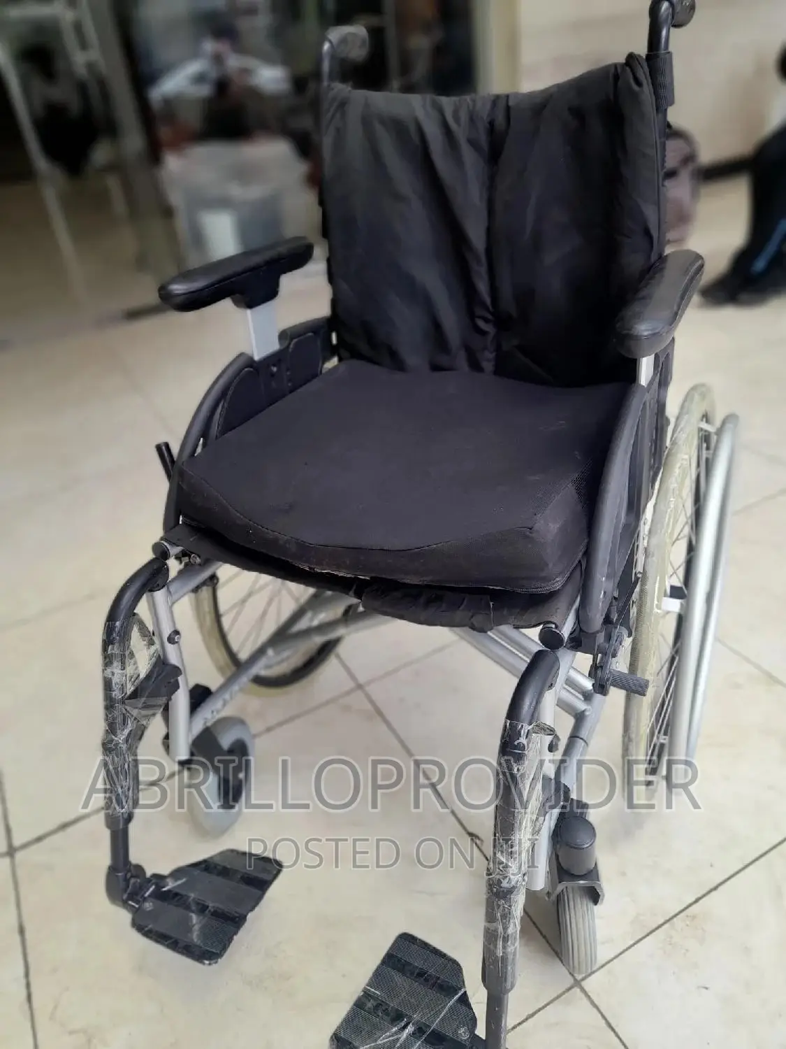 New EUROPE WHEELCHAIR /High Standard Wheelchair