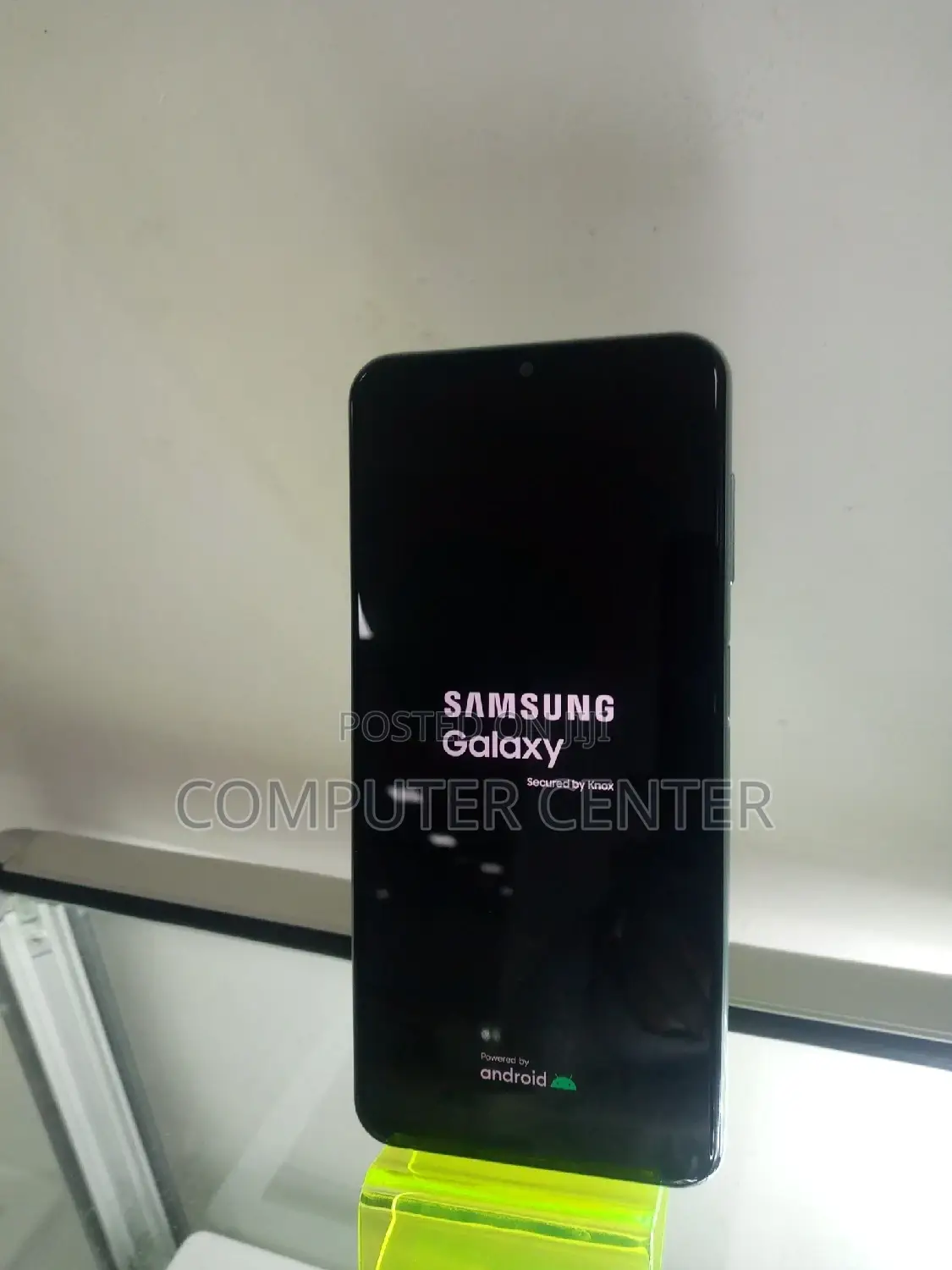 New Samsung Galaxy M13 64 GB Silver