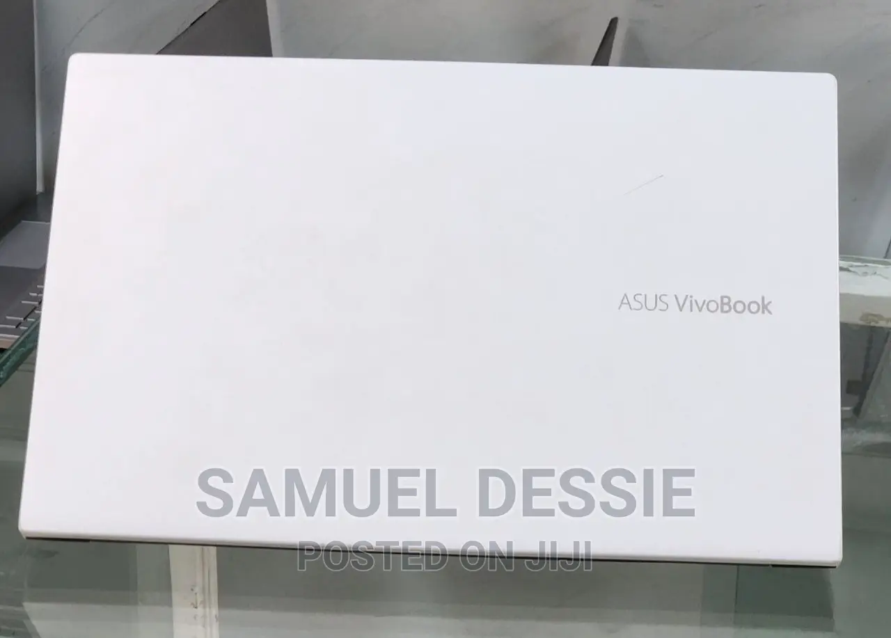 New Laptop Asus VivoBook 15 X505BA 4GB Intel Core I3 SSD 256GB