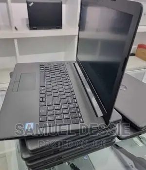New Laptop HP Stream Notebook 8GB Intel Core I5 HDD 1T