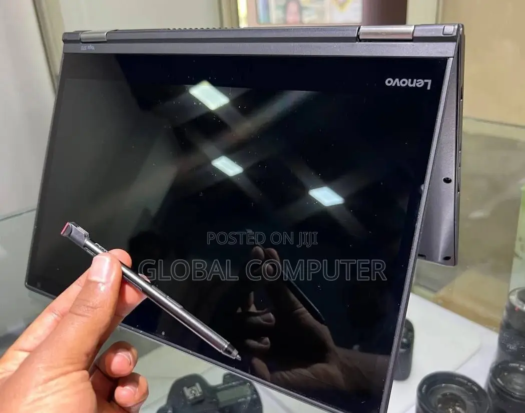 New Laptop Lenovo ThinkPad Yoga 370 16GB Intel Core I7 SSD 512GB