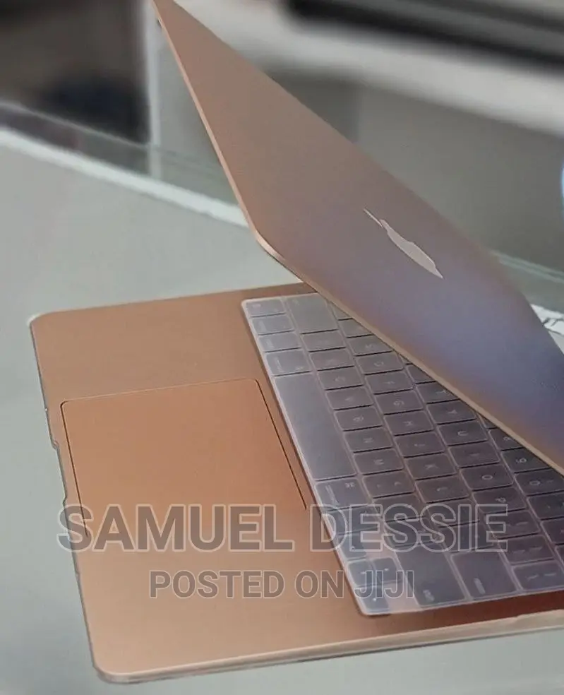 New Laptop Apple MacBook Air 2020 M1 8GB Apple M1 SSD 256GB