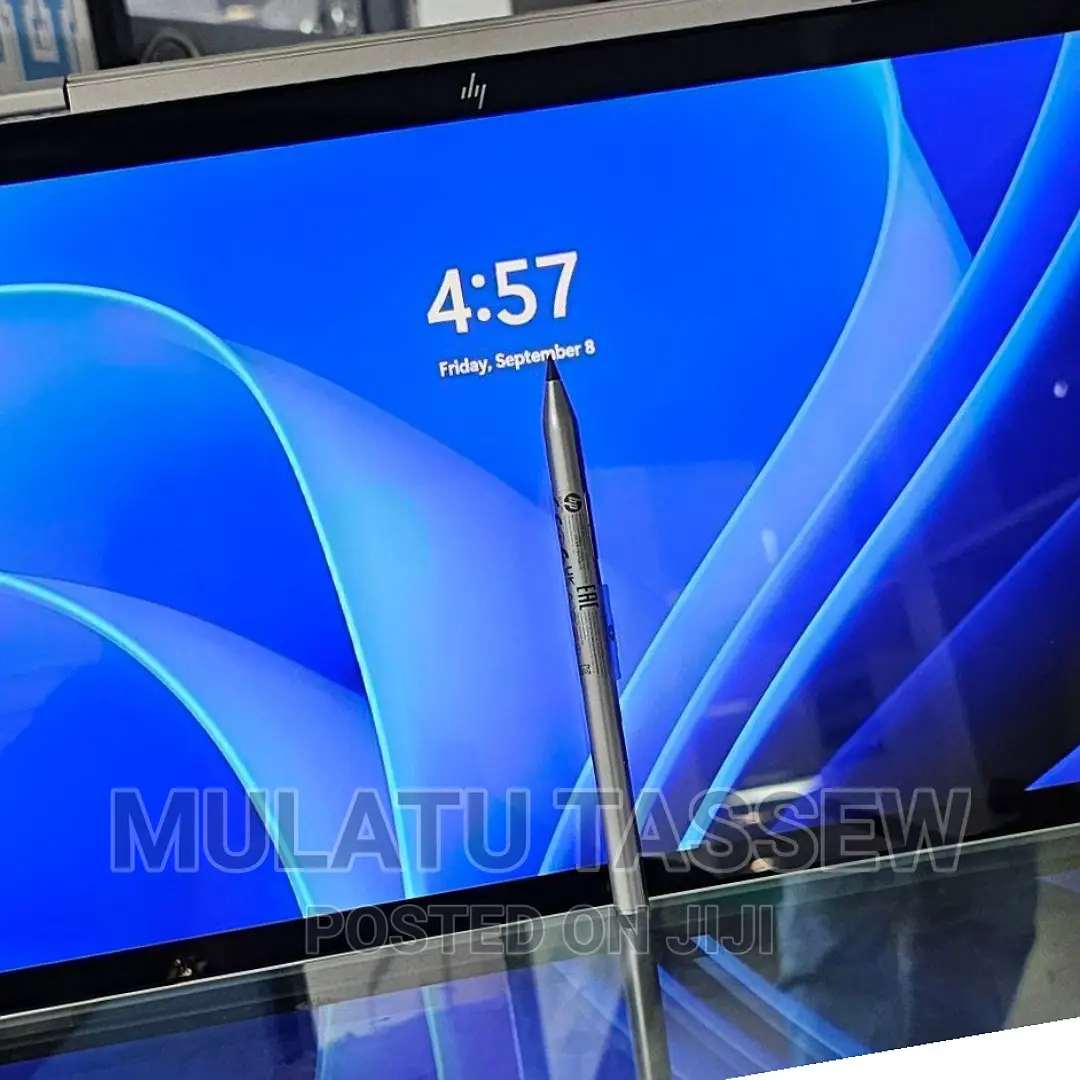 New Laptop HP Envy X360 8GB Intel Core I5 SSD 512GB