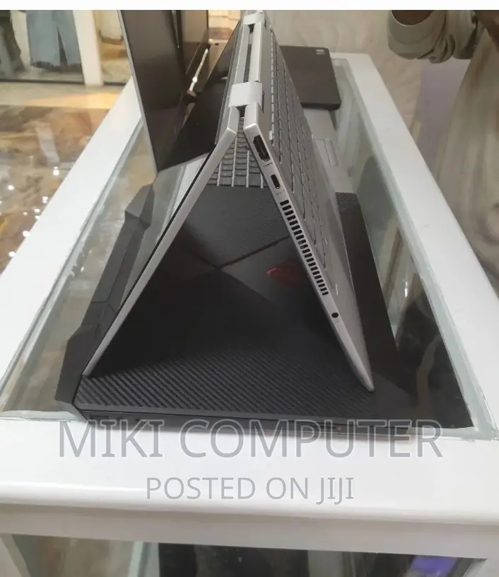 New Laptop HP Envy X360 16GB Intel Core I7 SSD 512GB