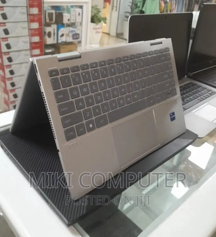 New Laptop HP Envy X360 16GB Intel Core I7 SSD 512GB