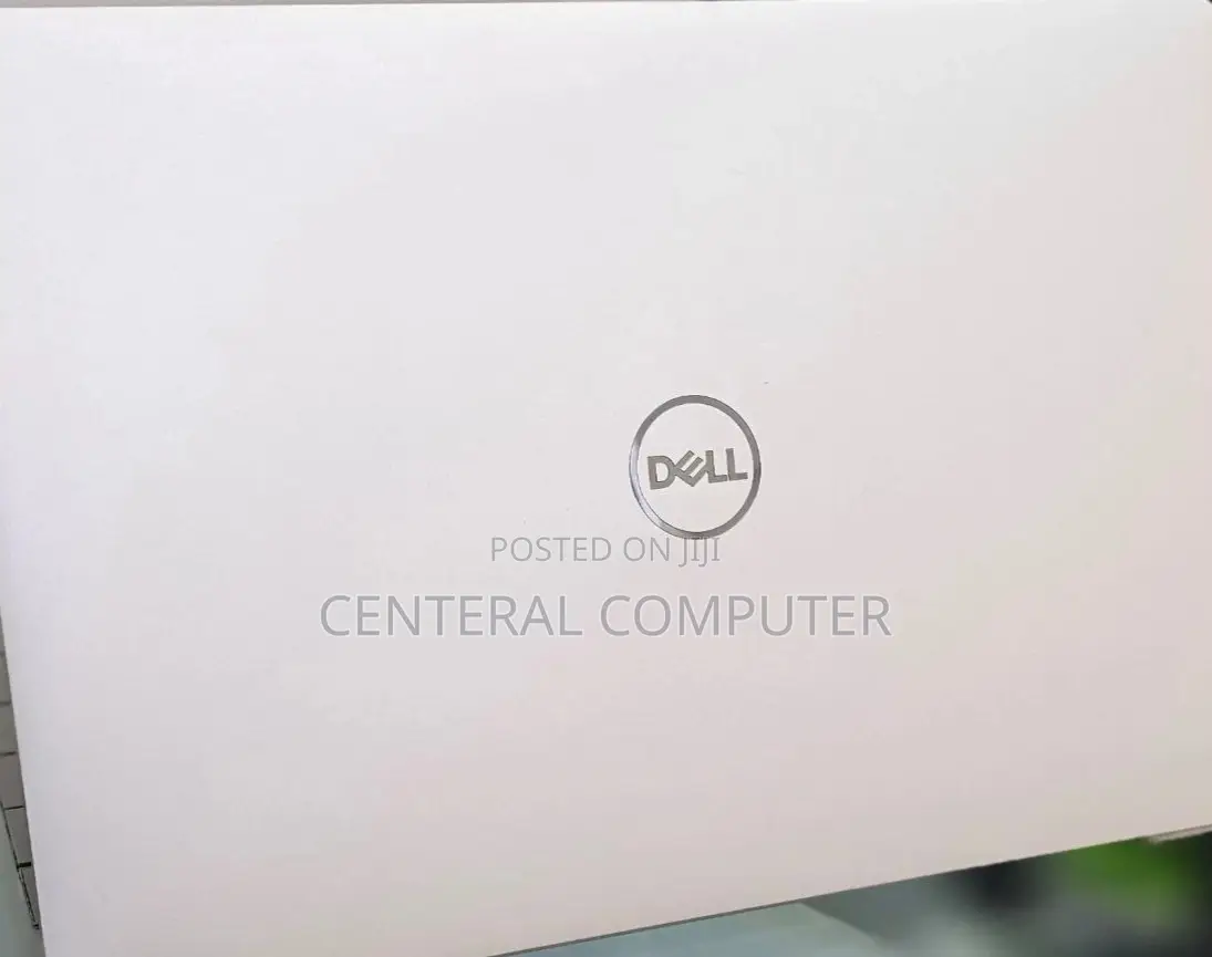 New Laptop Dell XPS 15 9530 16GB Intel Core I7 SSD 512GB