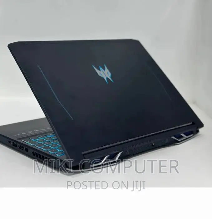 New Laptop Acer Predator Helios 300 16GB Intel Core I7 SSD 1T
