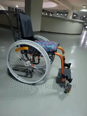 Kids WHEELCHAIR/SMALL SIZE Wheelchair