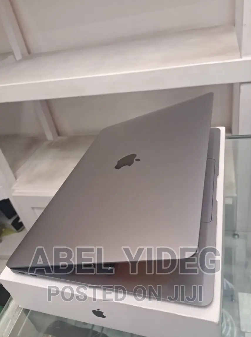 New Laptop Apple MacBook Air 2020 16GB Intel Core I5 SSD 512GB