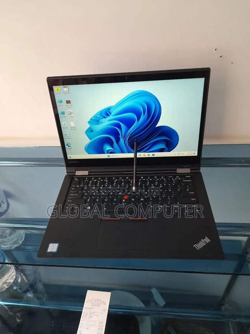 New Laptop Lenovo ThinkPad Yoga 370 8GB Intel Core I5 SSD 512GB
