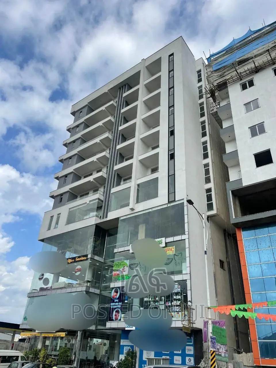 3bdrm Apartment in የግል, Bole for sale