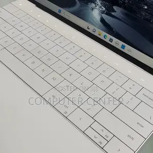 New Laptop Dell XPS 13 16GB Intel Core I7 SSD 512GB