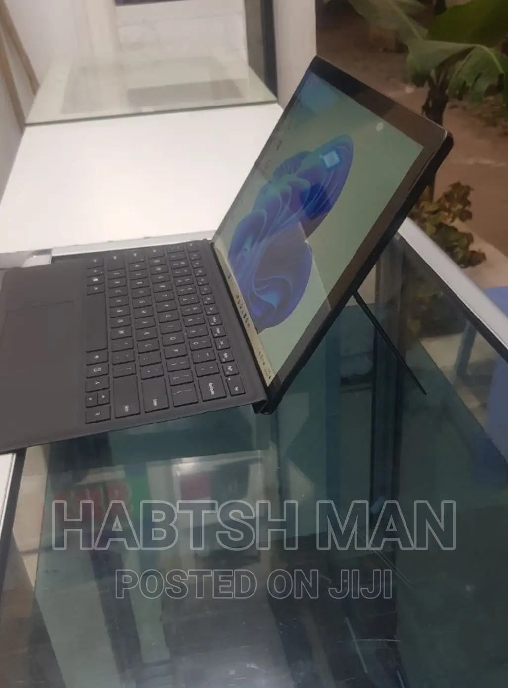 New Laptop Microsoft Surface Pro 7 8GB Intel Core I5 SSD 256GB