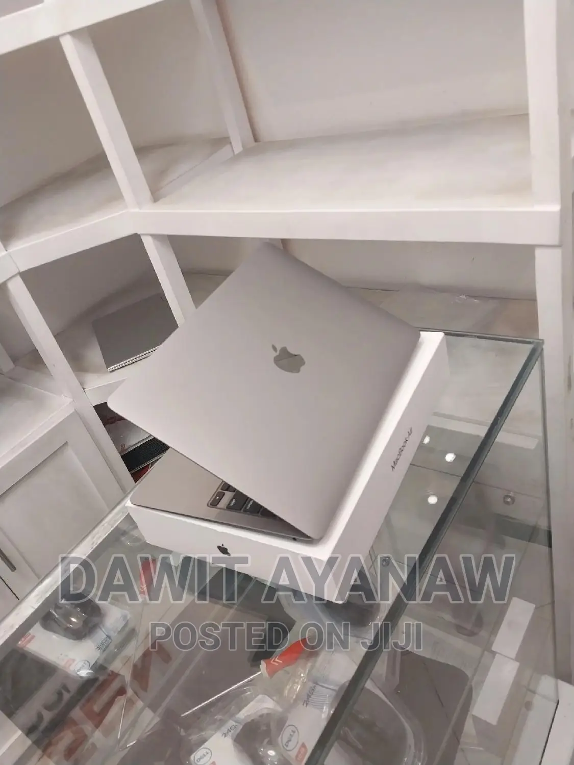 New Laptop Apple MacBook Air 2020 16GB Intel Core I5 SSD 512GB