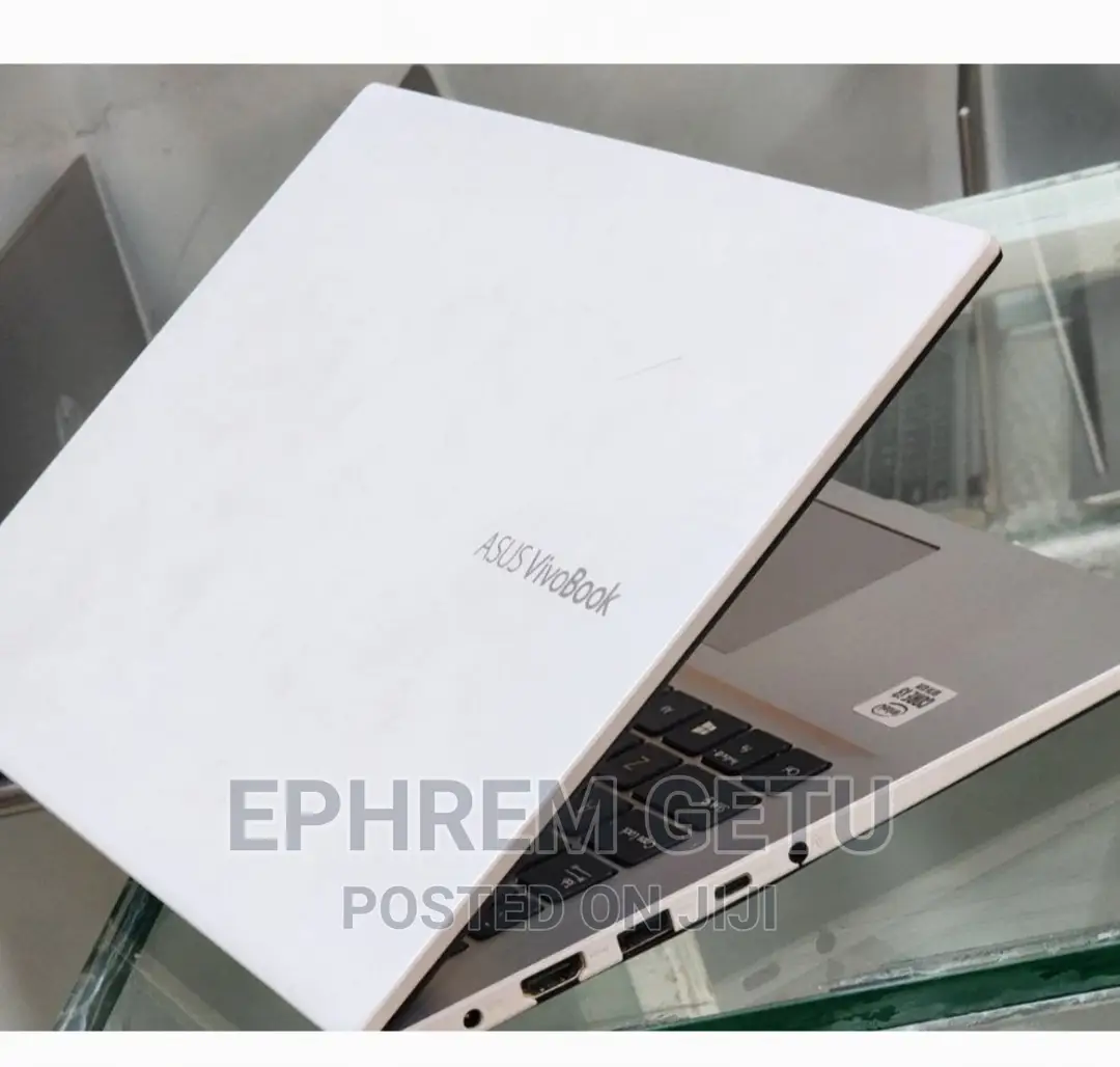 New Laptop Asus Vivobook F200CA 4GB Intel Core I3 SSD 256GB