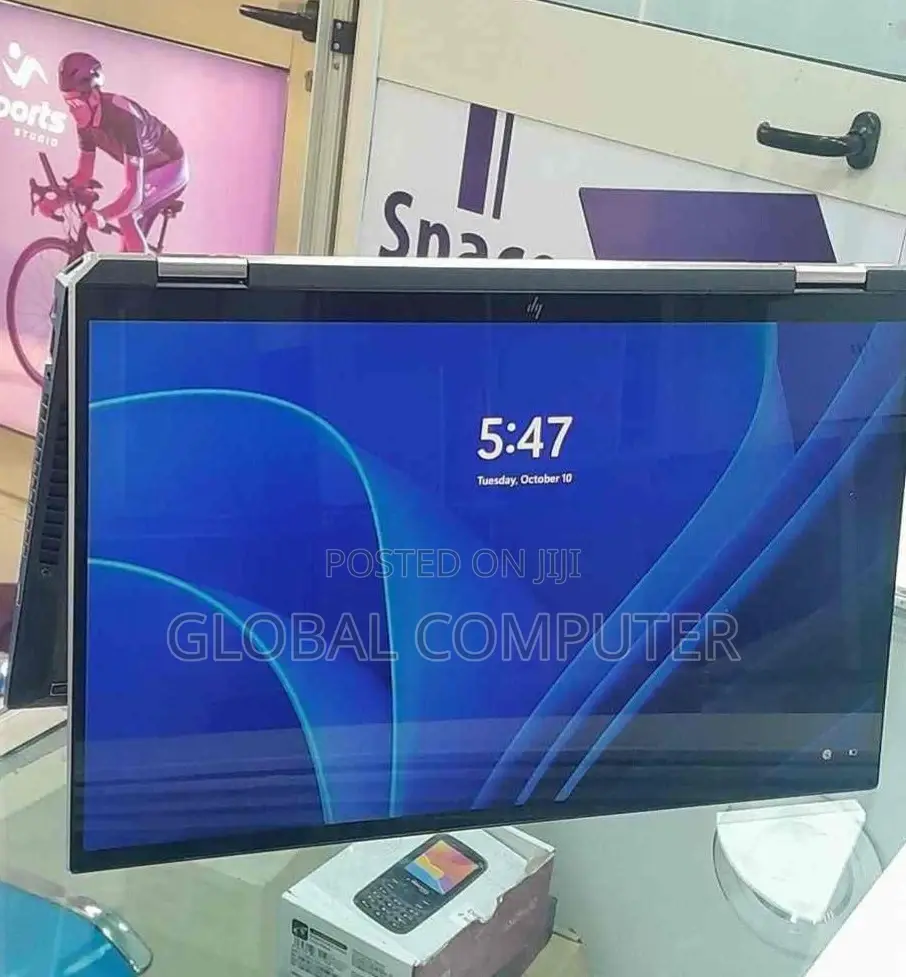 New Laptop HP Envy X360 15z 16GB Intel Core I7 SSD 512GB