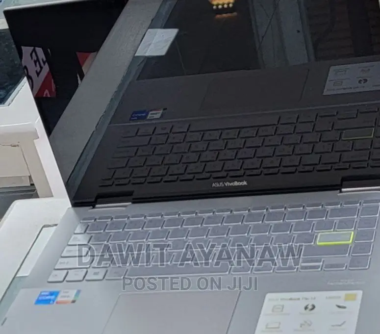 New Laptop Asus VivoBook 15 X505BA 8GB Intel Core I5 SSD 512GB